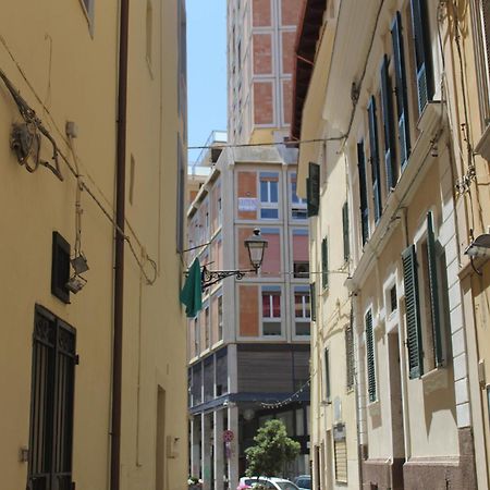 Suite Al Castello Sassari Exteriör bild