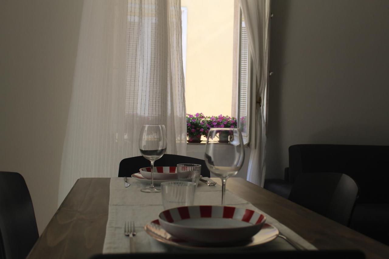 Suite Al Castello Sassari Exteriör bild