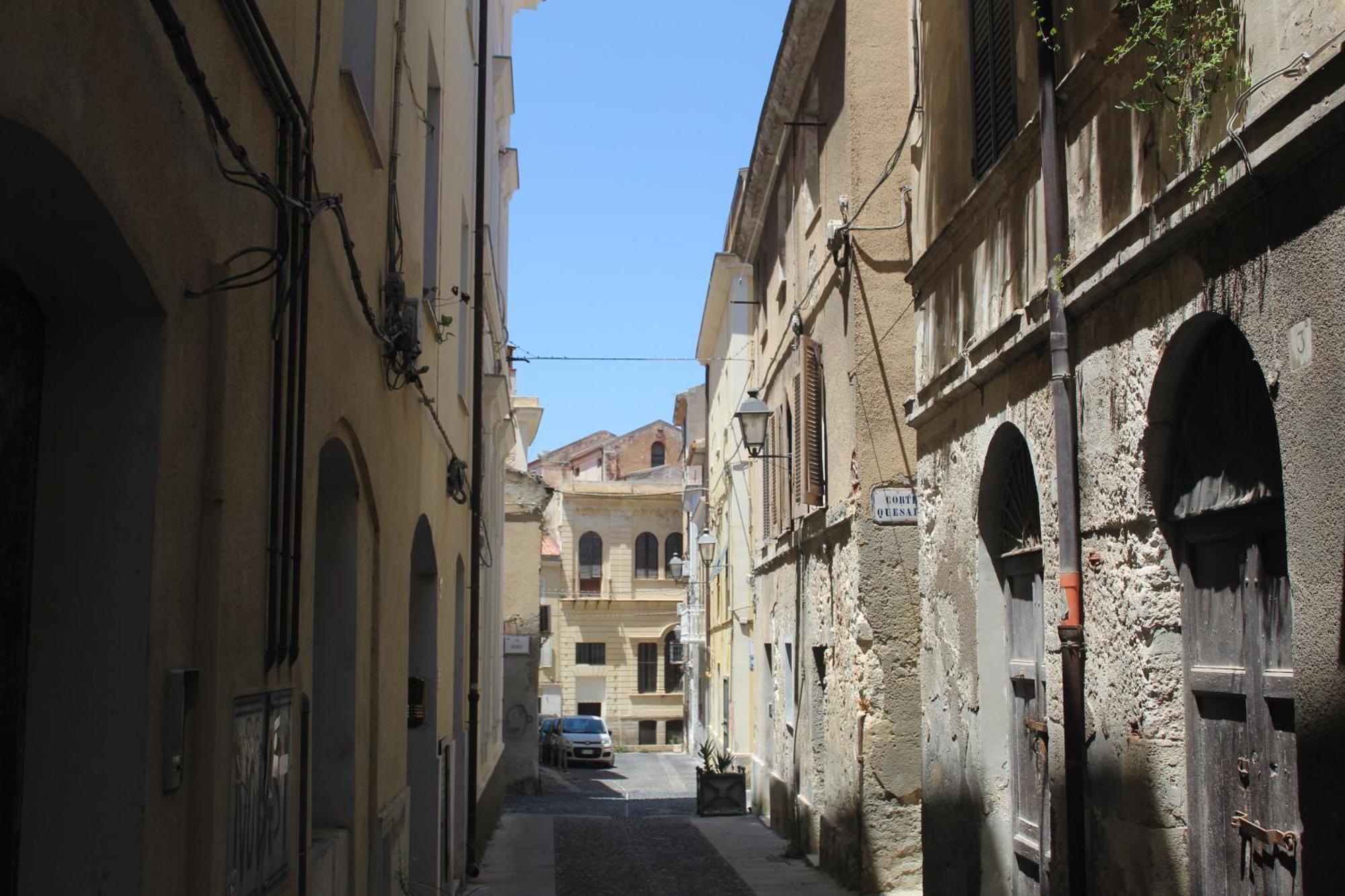 Suite Al Castello Sassari Exteriör bild